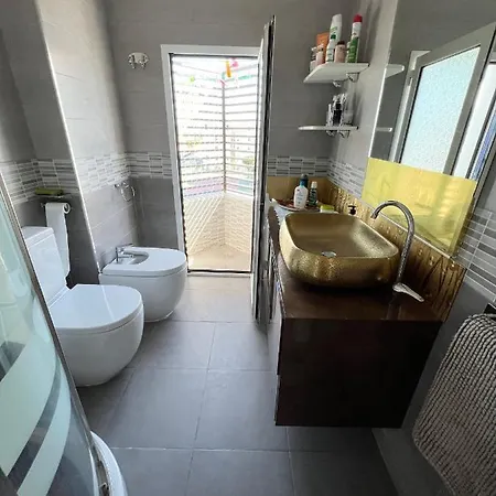 62 M2 Piso Cerca De Yumbo شقة ماسبالوماس